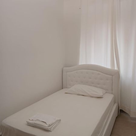 Grand Nomentana Roma Appartement Buitenkant foto